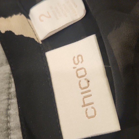 Chico's Black and Tan  Patterned Blouse Size L (2) - Picture 3 of 9